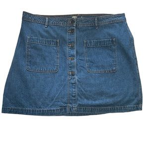 Old Navy Denim Skirt 20” length